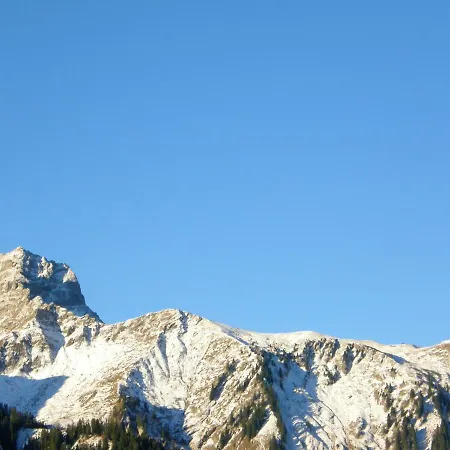 70 M² + Terrasse *