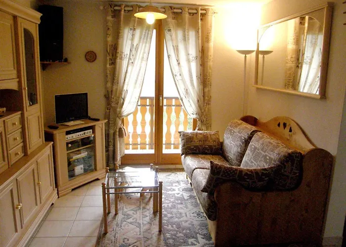 70 M² + Terrasse * Châtel